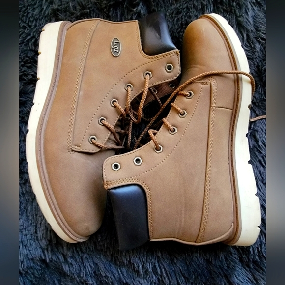 Lugz Tan Boots - Picture 1 of 4